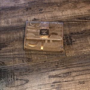 Liz Claiborne wallet